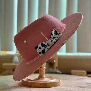 Pink Wide-Brim Hat with Bow Accent